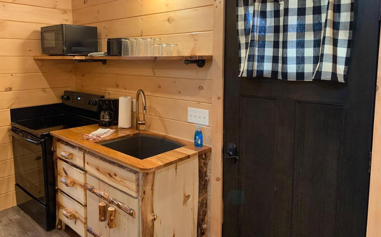 Briarwood Cabin By Amish Country Lodging バーリン エクステリア 写真